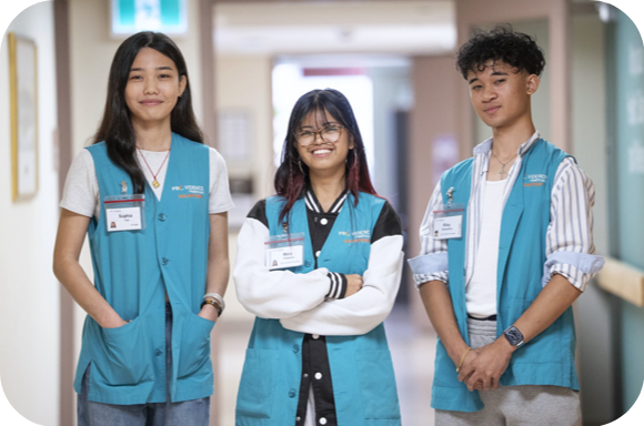 High school student volunteers are bridging generations at Unity Health’s Houses of Providence